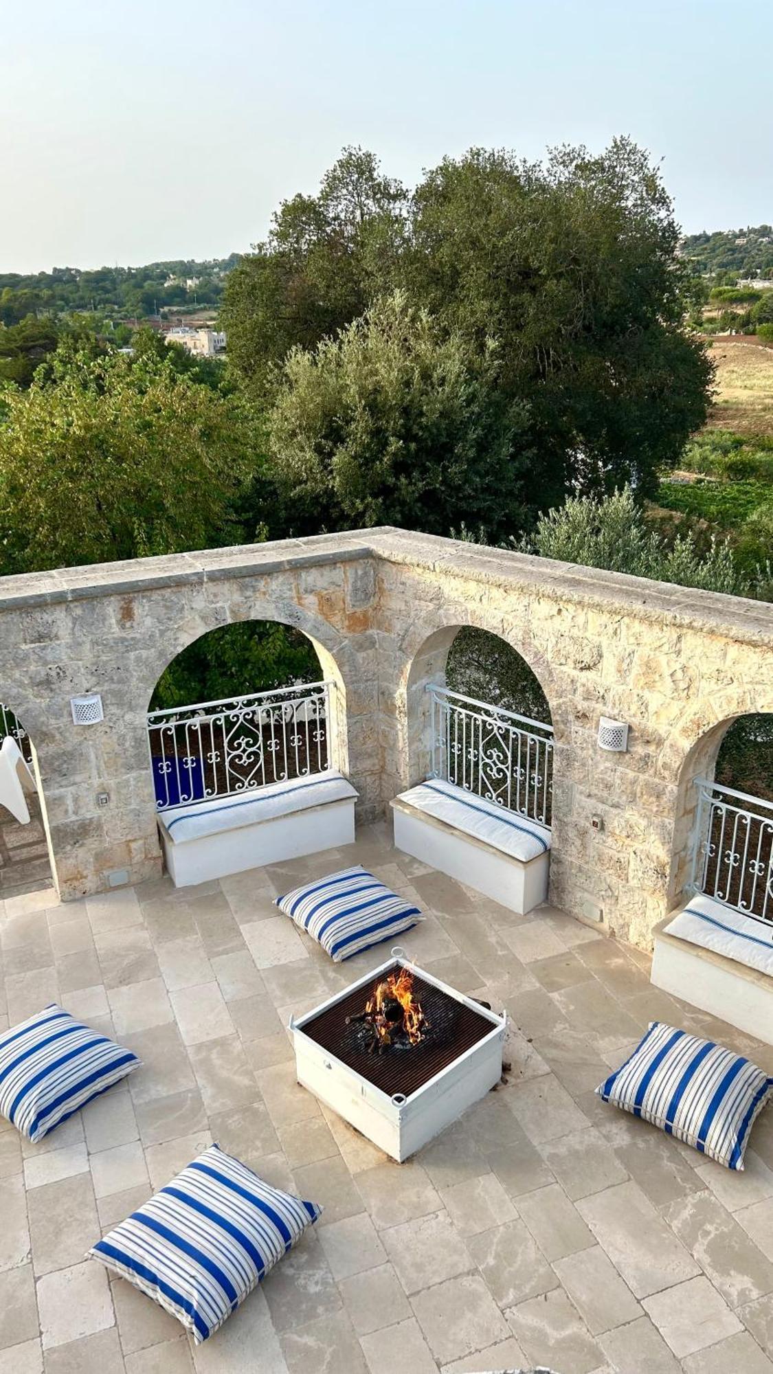 Il Trullo Di Simona Panzió Locorotondo Kültér fotó
